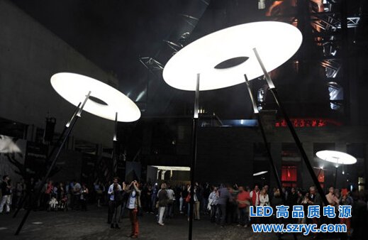 LED看成UFO！眼瞎還是太像？
