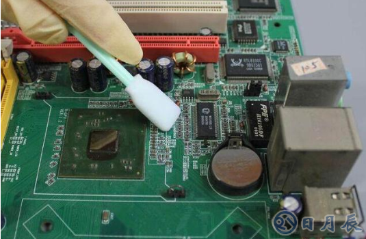 如何清潔PCB電路板？
